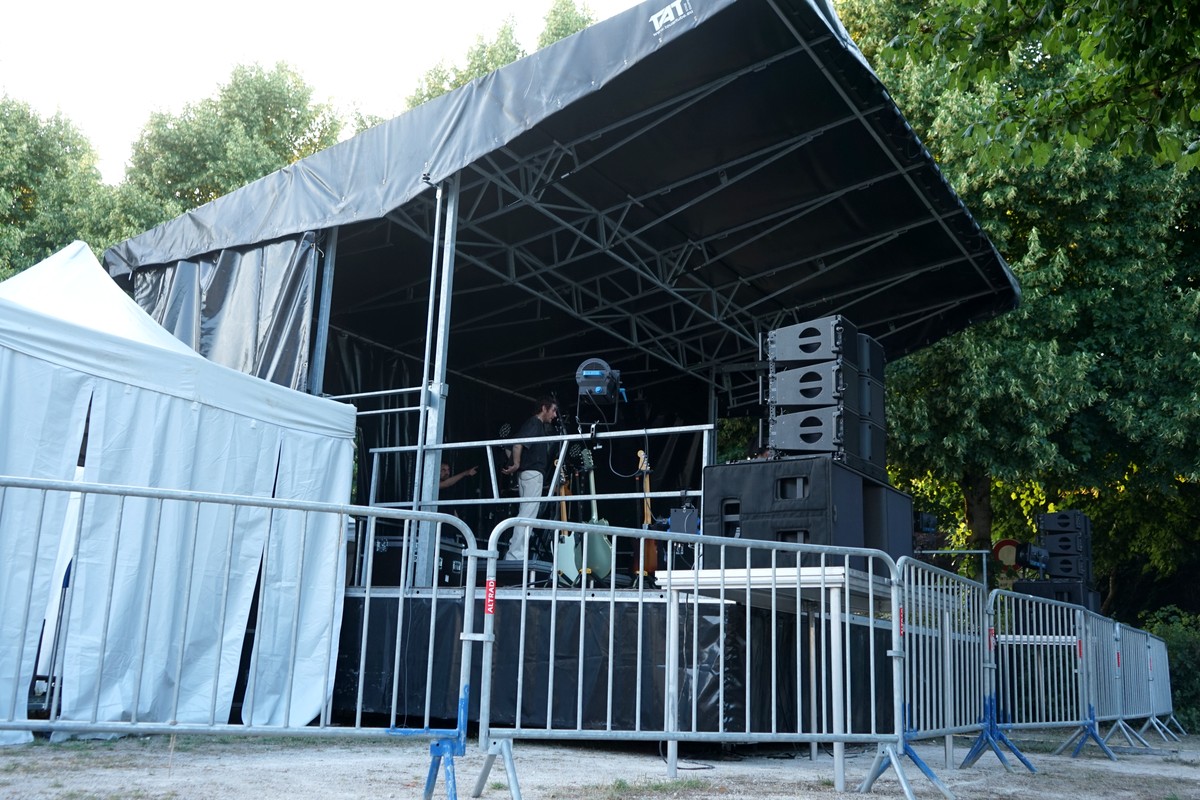 Location scène mobile pour collectivité